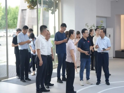 綠色建材產(chǎn)業(yè)鏈融鏈固鏈再發(fā)力！哈工大王代玉教授一行蒞臨天意機械、卓越精工考察調(diào)研